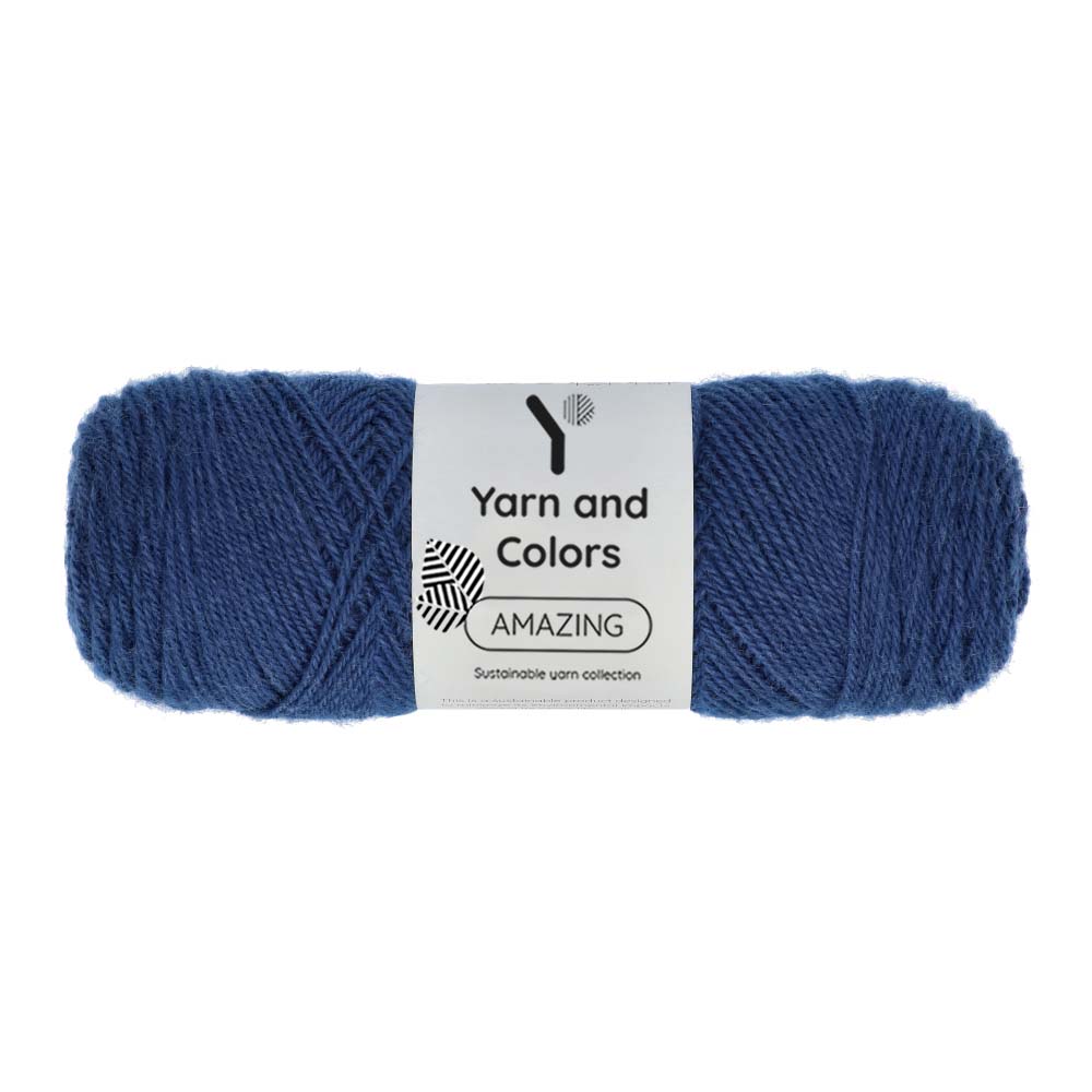 Yarn and Colors Amazing 060 Navy Blue - bol garen in deze kleur