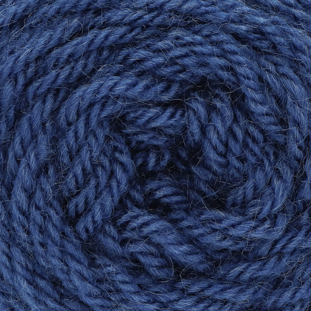 Yarn and Colors Amazing 060 Navy Blue (2)