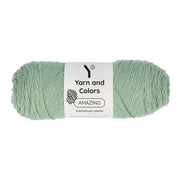 Yarn and Colors Amazing 080 Eucalyptus - bol garen in deze kleur