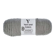 Yarn and Colors Amazing 096 Shark Grey - bol garen in deze kleur