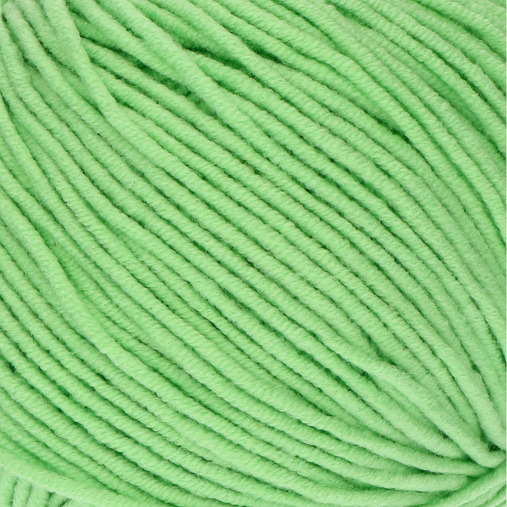 Yarn and Colors Baby Fabulous 082 Grass (2)