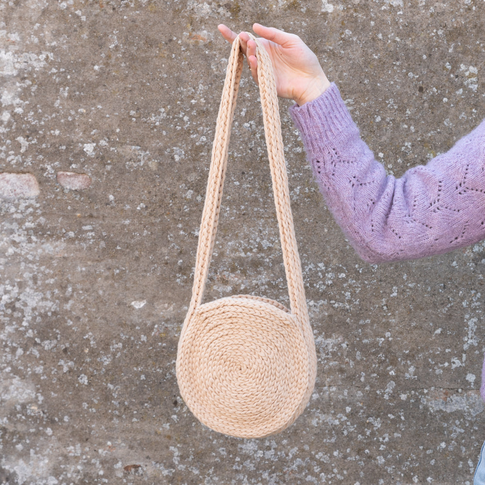 Basket bag — gemaakt met Yarn and Colors Basket Bag Haakpakket (3)