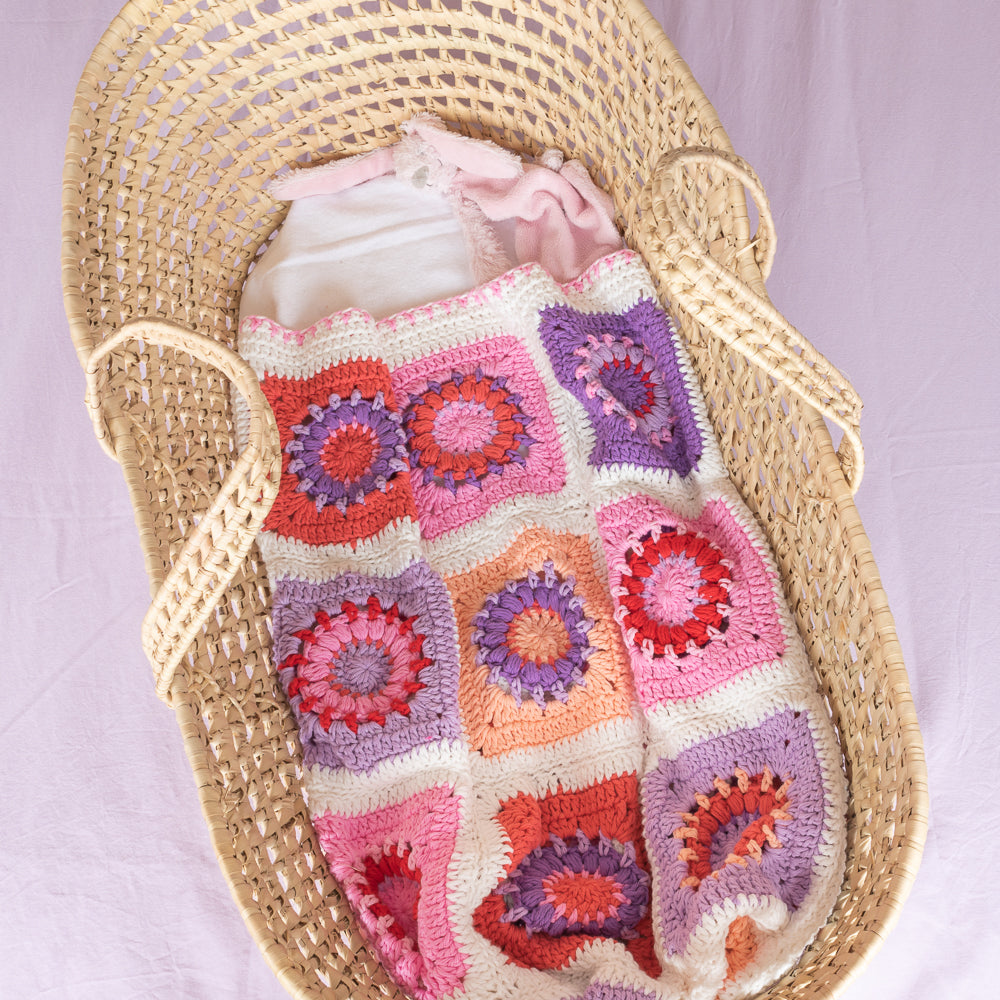 Blossom baby blanket — gemaakt met Yarn and Colors Blankets Blankets Blankets Pattern Bundle