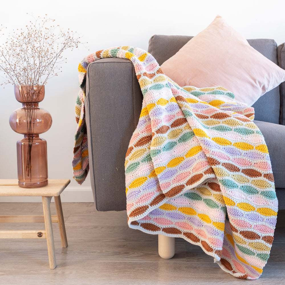 Stripy waves blanket — gemaakt met Yarn and Colors Blankets Blankets Blankets Pattern Bundle