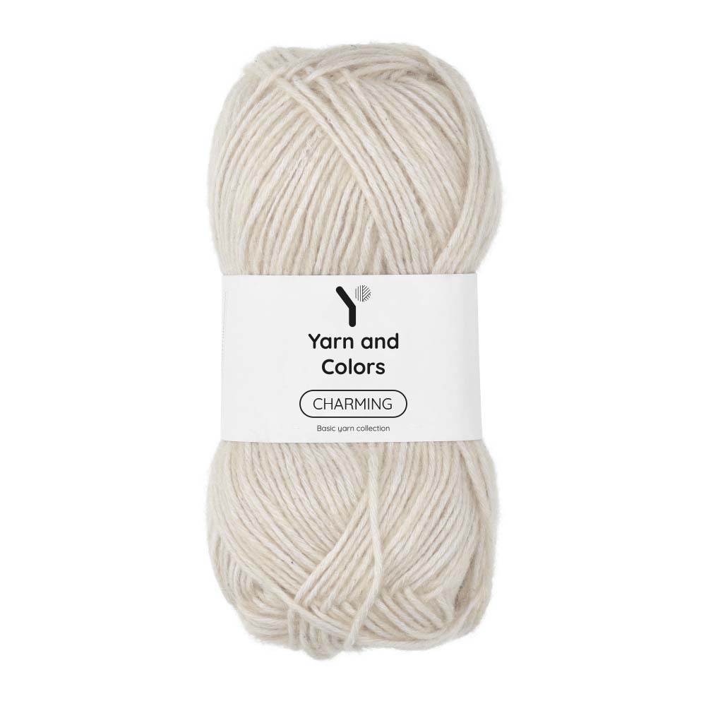 Yarn and Colors Charming 002 Cream - bol garen in deze kleur