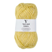 Yarn and Colors Charming 011 Golden Glow - bol garen in deze kleur