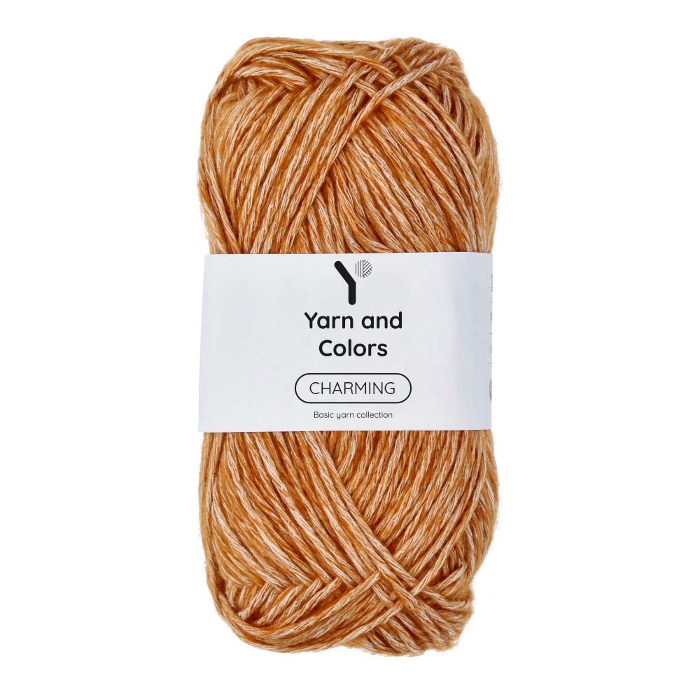 Yarn and Colors Charming 026 Satay - bol garen in deze kleur