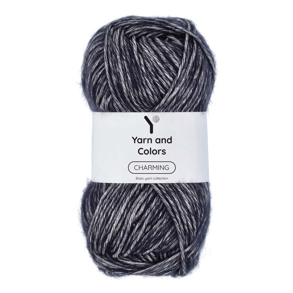 Yarn and Colors Charming 059 Dark Blue - bol garen in deze kleur