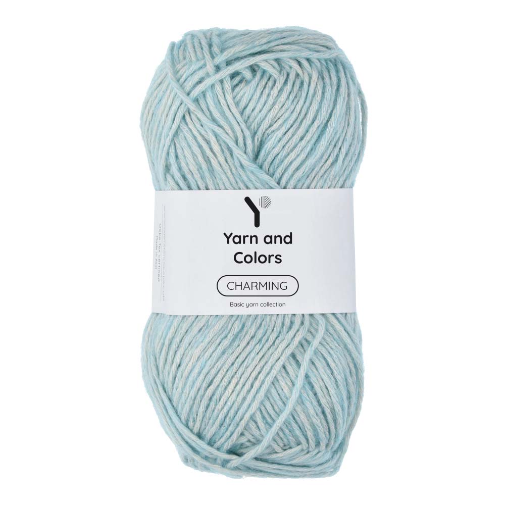 Yarn and Colors Charming 063 Ice Blue - bol garen in deze kleur