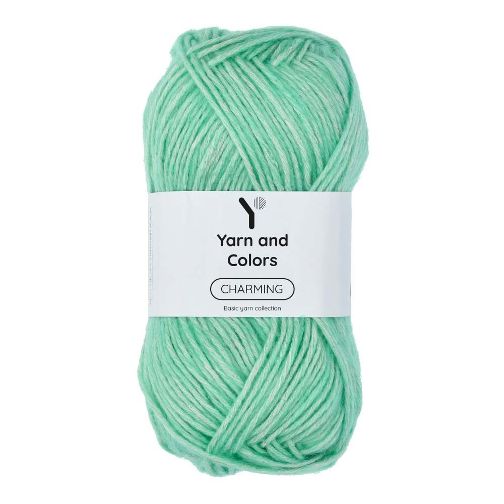 Yarn and Colors Charming 075 Green Ice - bol garen in deze kleur