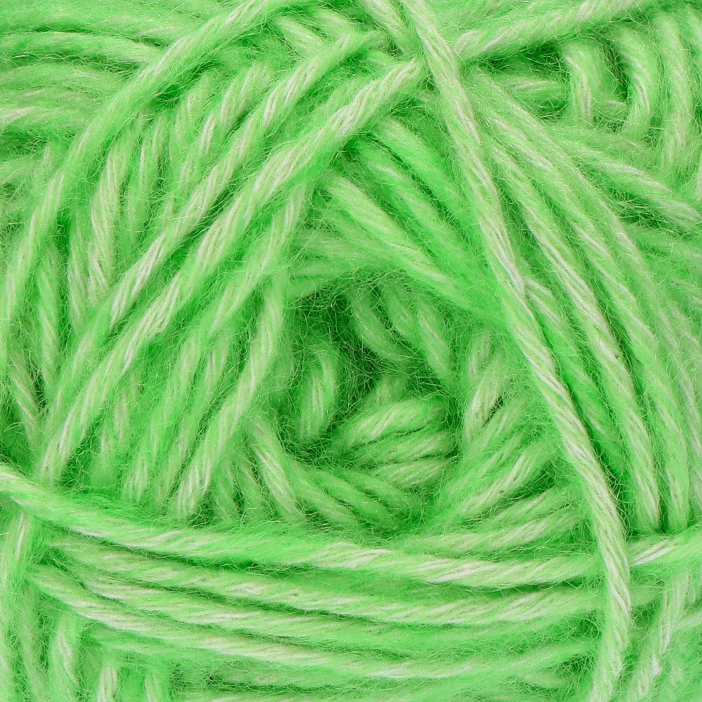 Yarn and Colors Charming 085 Pesto (2)
