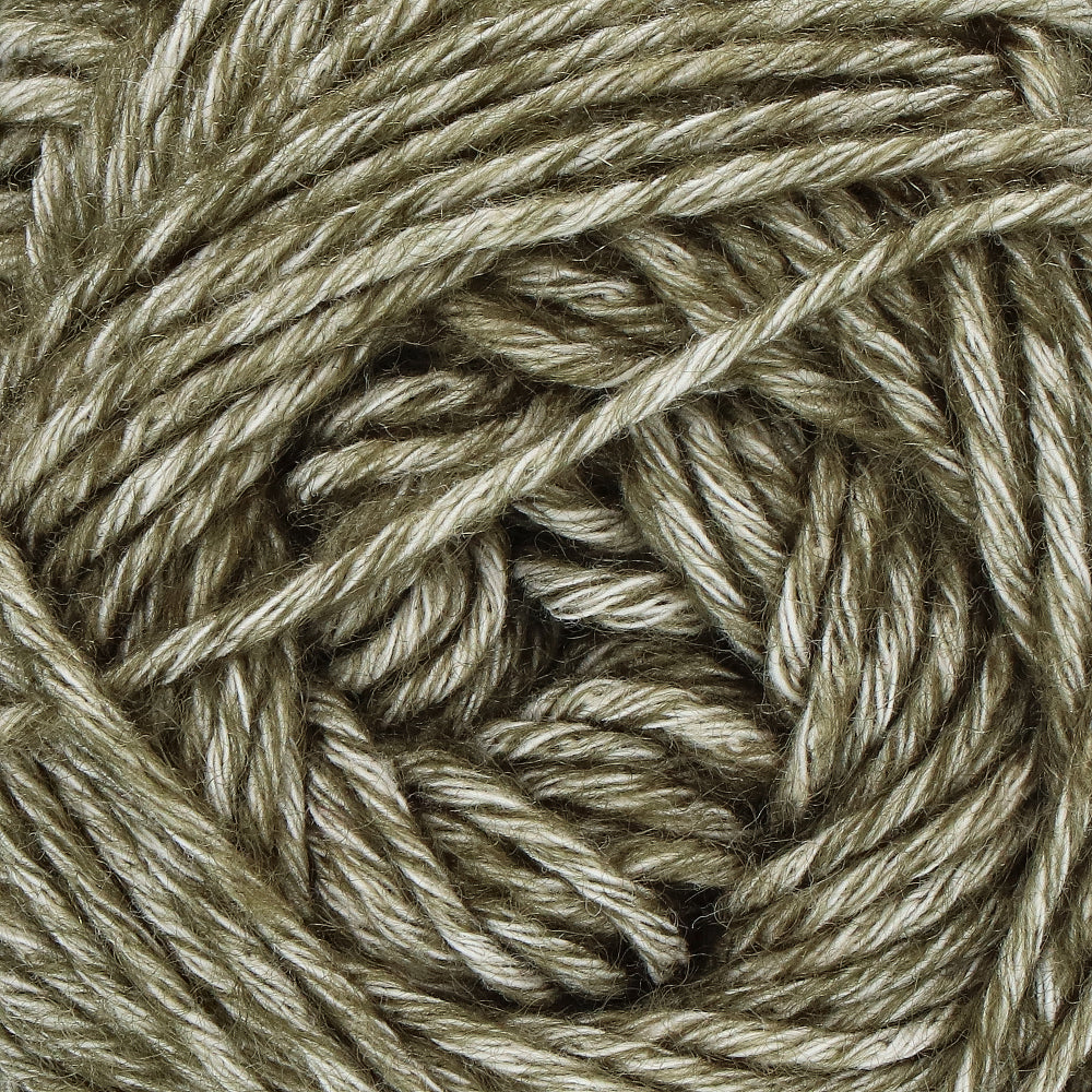 Yarn and Colors Charming 091 Khaki (2)