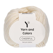 Yarn and Colors Cheerful 002 Cream - bol garen in deze kleur