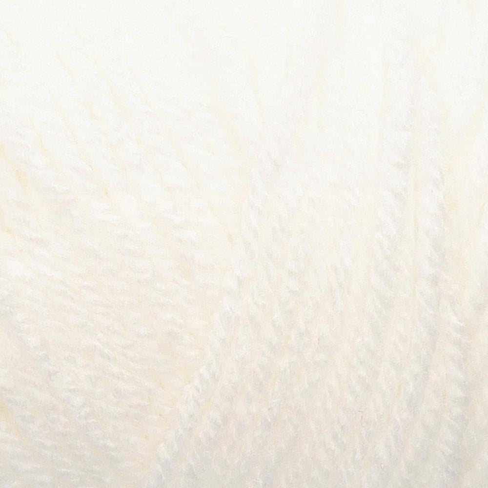 Chunky amazing white — gemaakt met Yarn and Colors Chunky Amazing