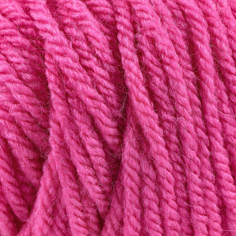 Yarn and Colors Chunky Amazing 035 Girly Pink - detail van het garen
