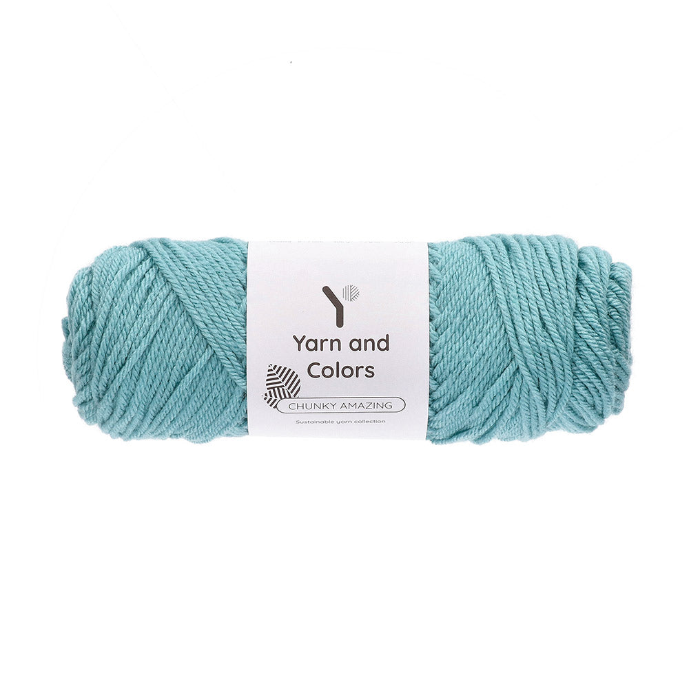 Yarn and Colors Chunky Amazing 072 Glass - bol garen in deze kleur