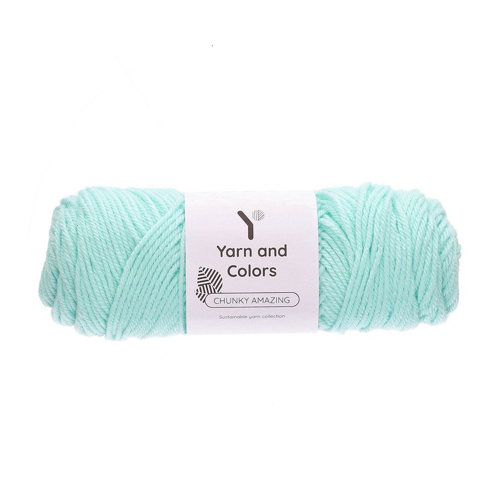 Yarn and Colors Chunky Amazing 073 Jade Gravel - bol garen in deze kleur