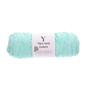 Yarn and Colors Chunky Amazing 073 Jade Gravel - bol garen in deze kleur