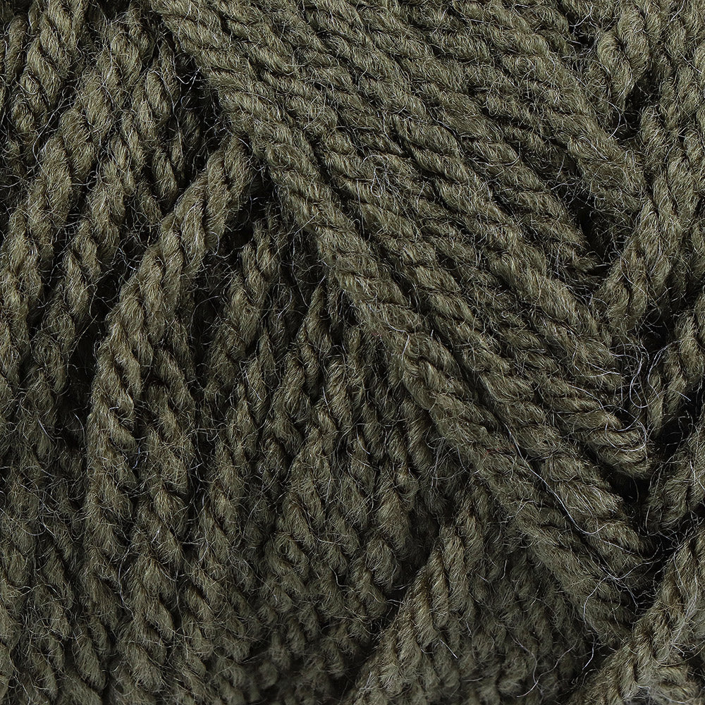 Yarn and Colors Chunky Amazing 091 Khaki - detail van het garen