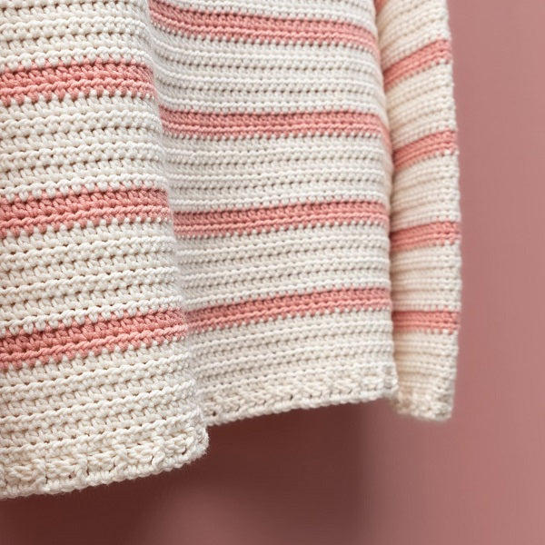 Classic jumper old pink — gemaakt met Yarn and Colors Classic Jumper Haakpakket (2)