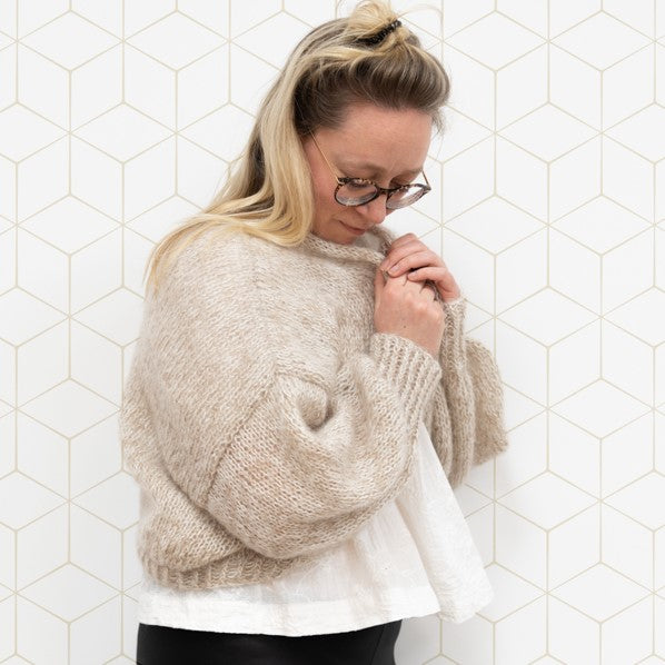 Yarn and colors cloud cardigan breipakket — gemaakt met Yarn and Colors Elegant
