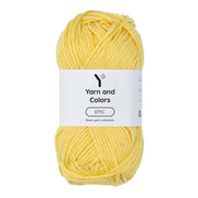 Yarn and Colors Epic 011 Golden Glow - bol garen in deze kleur