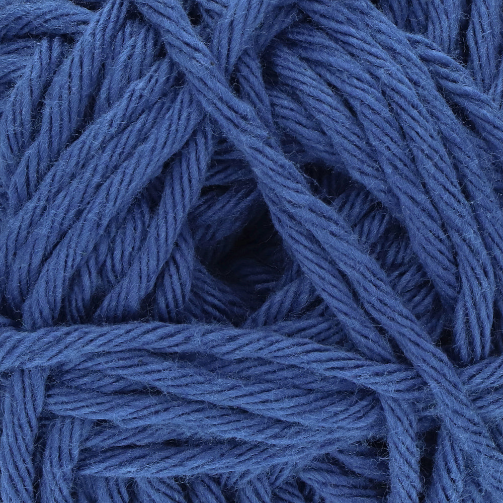 Yarn and Colors Epic 060 Navy Blue (2)