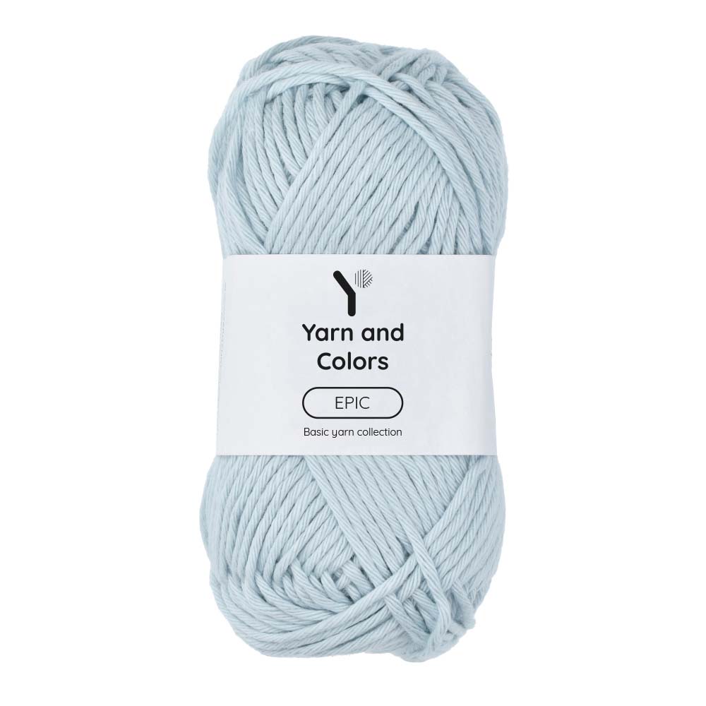 Yarn and Colors Epic 063 Ice Blue - bol garen in deze kleur