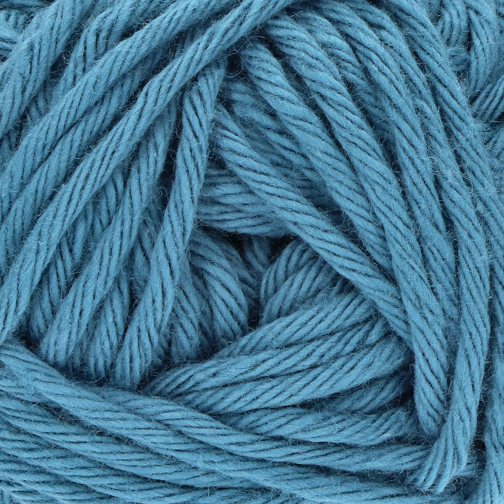 Yarn and Colors Epic 069 Petrol Blue (2)
