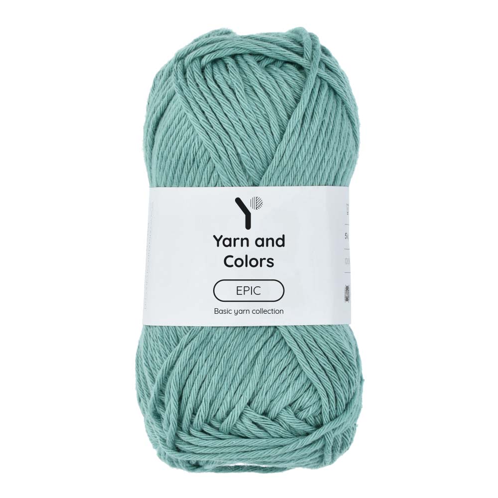 Yarn and Colors Epic 072 Glass - bol garen in deze kleur