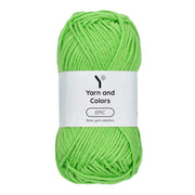 Yarn and Colors Epic 085 Pesto - bol garen in deze kleur