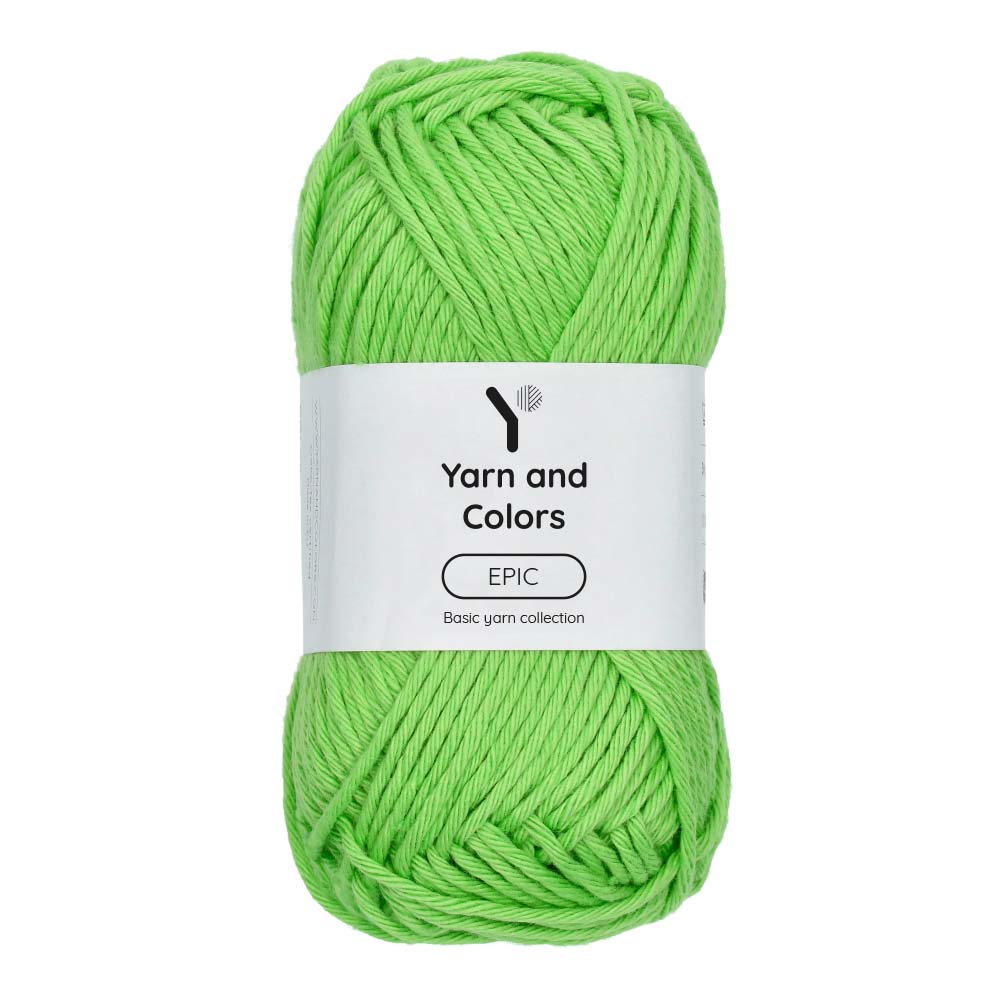 Yarn and Colors Epic 085 Pesto - bol garen in deze kleur