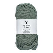 Yarn and Colors Epic 092 Pea Green - bol garen in deze kleur