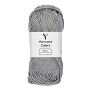 Yarn and Colors Epic 096 Shark Grey - bol garen in deze kleur