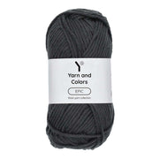 Yarn and Colors Epic 099 Anthracite - bol garen in deze kleur