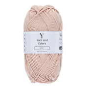 Yarn and Colors Epic 103 Blush - bol garen in deze kleur