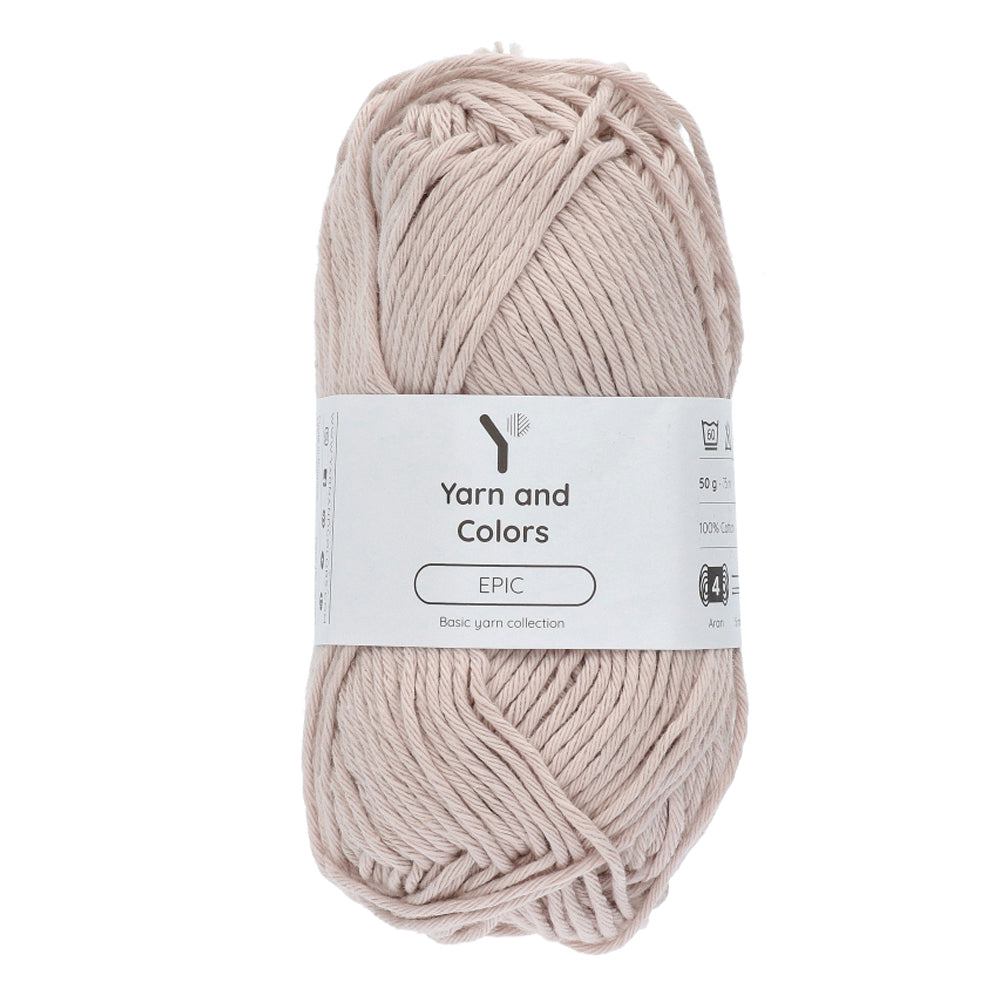 Yarn and Colors Epic 104 Oatmeal - bol garen in deze kleur