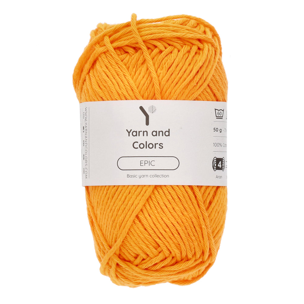 Yarn and Colors Epic 106 Orange Juice - bol garen in deze kleur