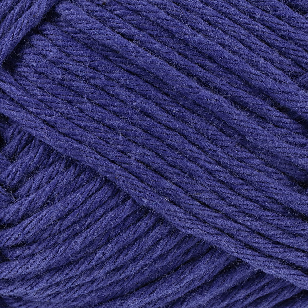 Yarn and Colors Epic 135 Cosmic - detail van het garen
