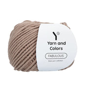 Yarn and Colors Fabulous 005 Clay - bol garen in deze kleur