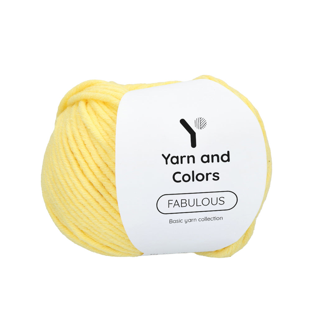 Yarn and Colors Fabulous 011 Golden Glow - bol garen in deze kleur
