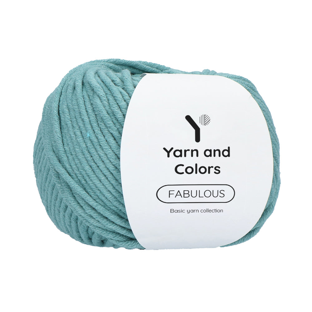 Yarn and Colors Fabulous 072 Glass - bol garen in deze kleur