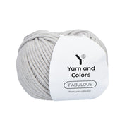 Yarn and Colors Fabulous 094 Silver - bol garen in deze kleur