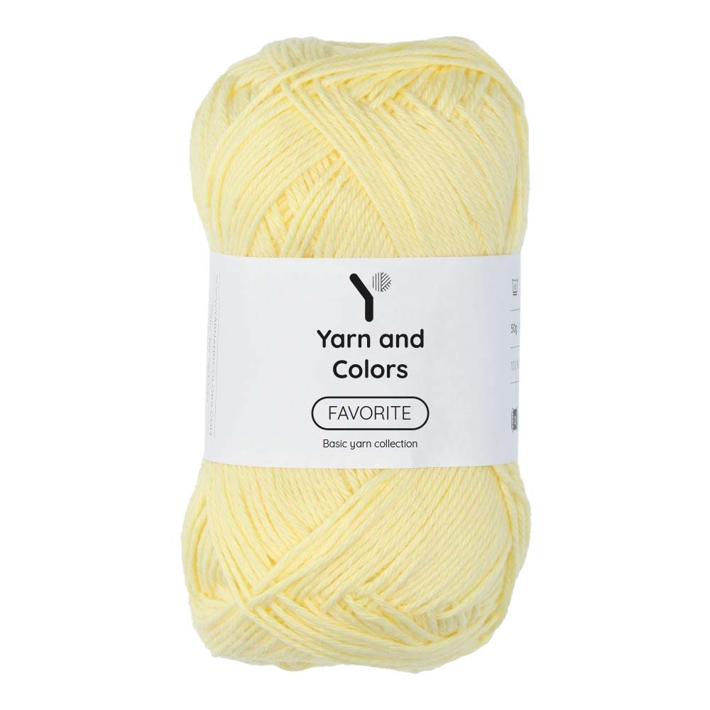 Yarn and Colors Favorite 010 Vanilla - bol garen in deze kleur