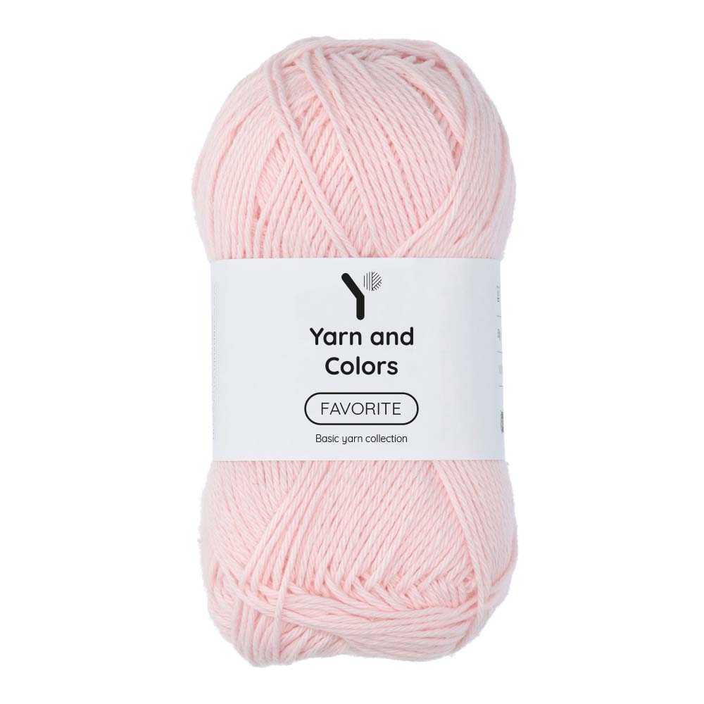 Yarn and Colors Favorite 044 Light Pink - bol garen in deze kleur