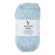 Yarn and Colors Favorite 063 Ice Blue - bol garen in deze kleur