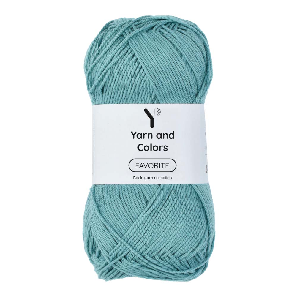 Yarn and Colors Favorite 072 Glass - bol garen in deze kleur
