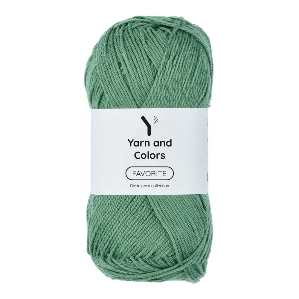Yarn and Colors Favorite 079 Aventurine - bol garen in deze kleur