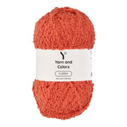 Yarn and Colors Furry 023 Brick - bol garen in deze kleur