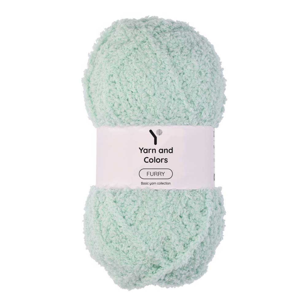 Yarn and Colors Furry 073 Jade Gravel - bol garen in deze kleur